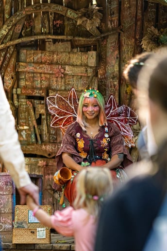 Gallery photo 10 of Teak the Faery