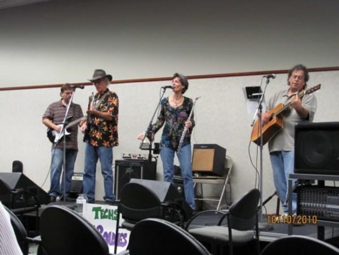 Gallery photo 2 of Techs and The Roadies