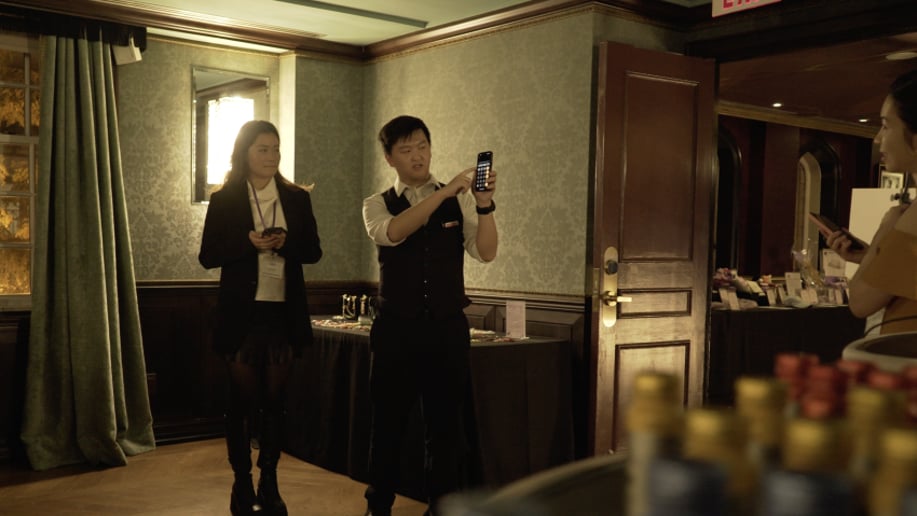 Gallery photo 2 of Robert Chan Magic