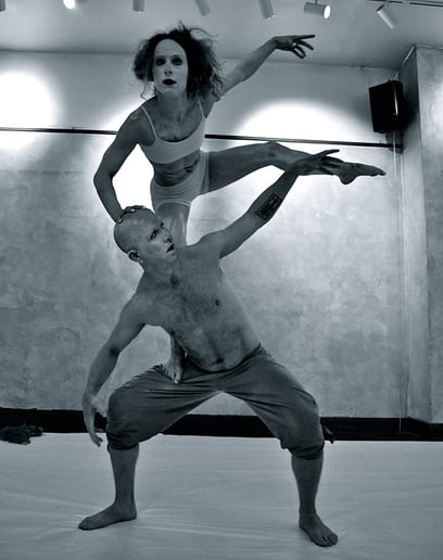 Gallery photo 3 of Tempos Contemporary Circus