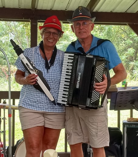 Gallery photo 5 of Village Party Band