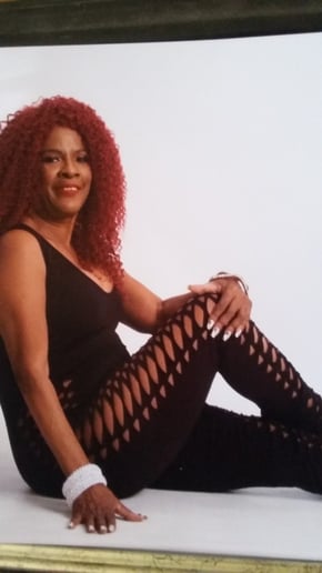 Gallery photo 3 of Tena Riley & Totalpackage Band