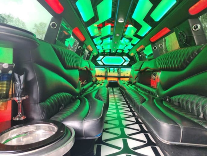 Gallery photo 6 of TN Limos
