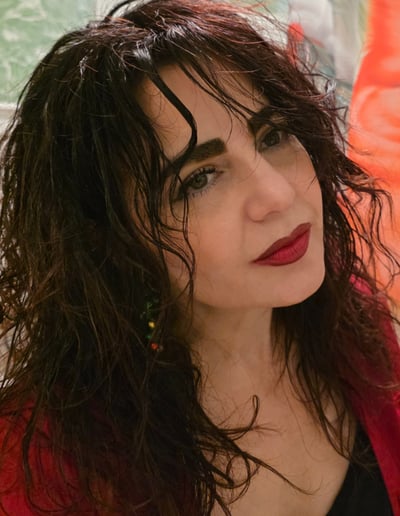 Gallery photo 1 of T T [Backup Performer & Hair/Makeup Artist for Michael Jackson acts]