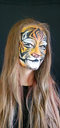 Gallery photo 6 of Teresa,  Face Paint Us