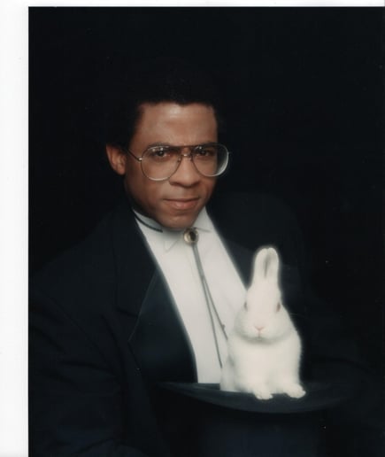 Gallery photo 6 of Terry Francis - Purveyor Of Magic & Mystery