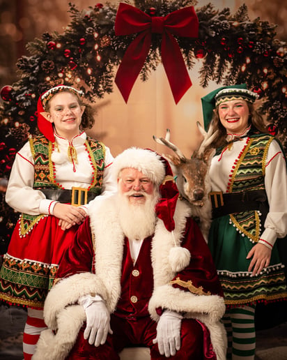 Gallery photo 12 of "Texarkana Santa"