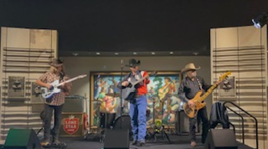 Gallery photo 10 of Jarrod Sterrett and The Hired Guns