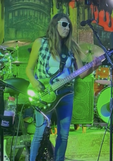 Gallery photo 2 of Electric Echo