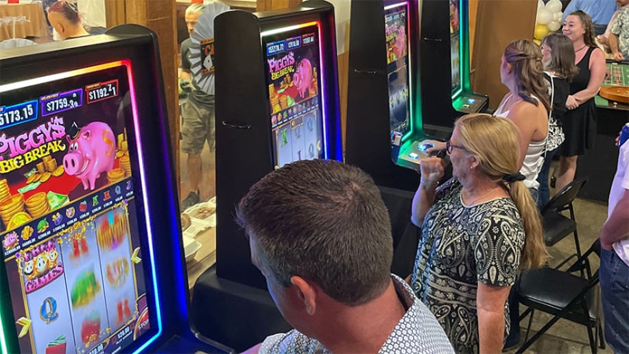 Gallery photo 13 of A Casino Party by Texas Poker Supply