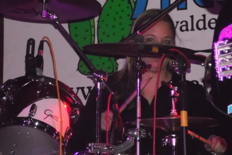 Gallery photo 10 of Vale Rodriguez & Texas Rhythm Aces