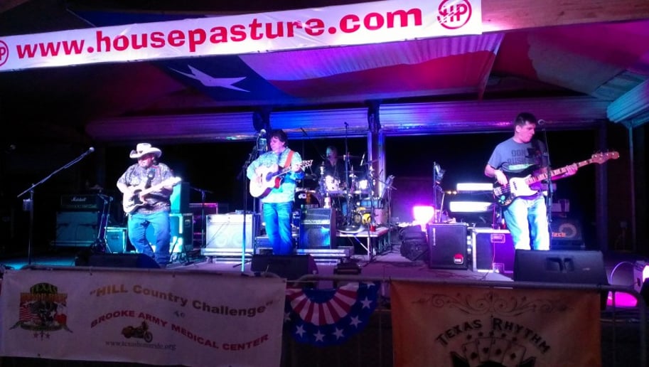 Gallery photo 1 of Vale Rodriguez & Texas Rhythm Aces