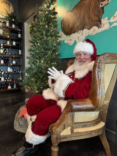 Gallery photo 11 of Texas Rob Santa