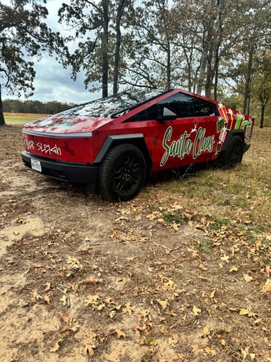Gallery photo 2 of Texas Santa