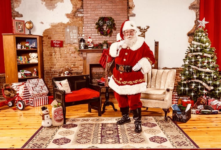 Gallery photo 4 of Texas Star Santa