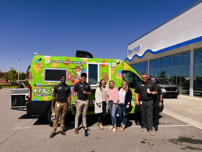 Gallery photo 5 of TezzyPooh’s Ice Cream Truck