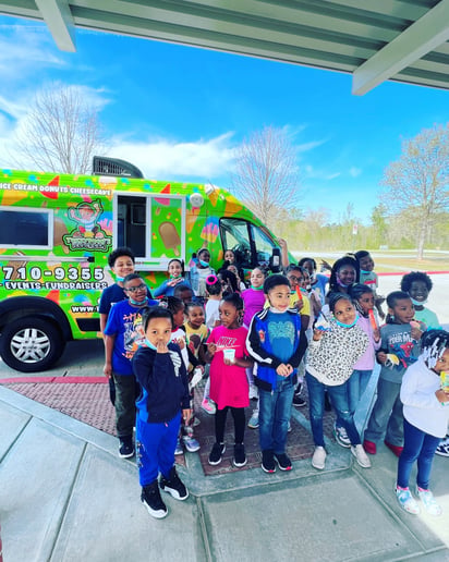 Gallery photo 9 of TezzyPooh’s Ice Cream Truck