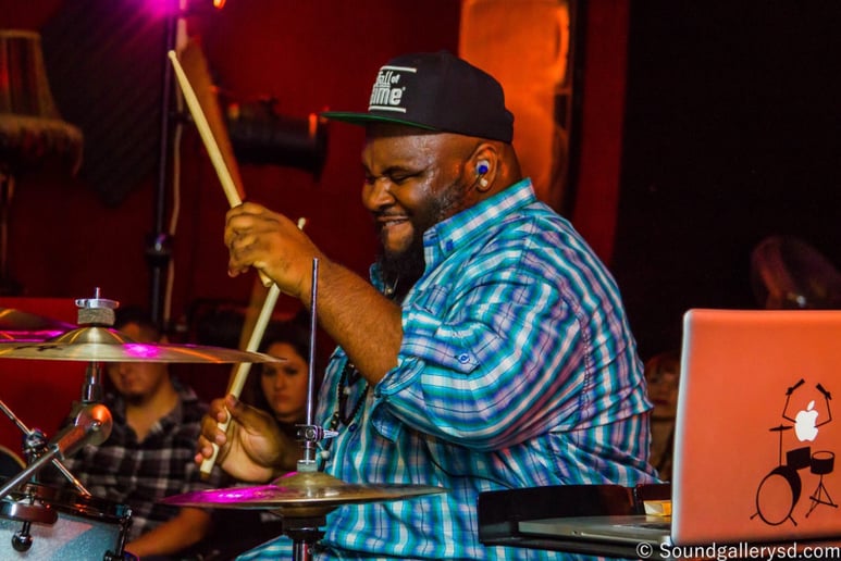 Gallery photo 8 of Thamaddrumma
