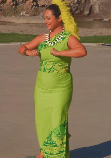 Gallery photo 6 of The 6-Islands Dancer
