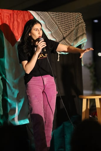 Gallery photo 5 of Kufiya Comedy