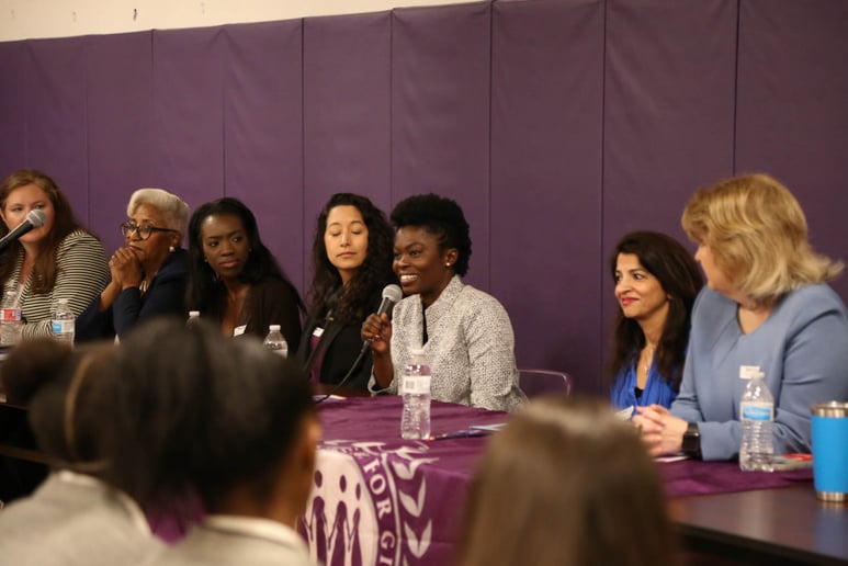 Gallery photo 4 of Highly Impactful Professional Speaker