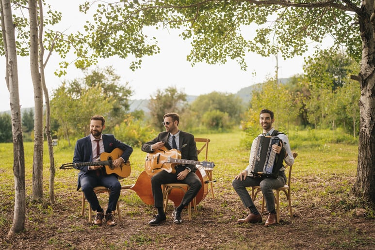 Gallery photo 2 of The Bailsmen