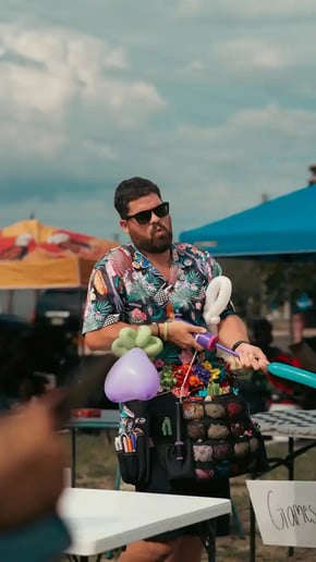 Gallery photo 4 of The Bearded Balloon Twister LLC