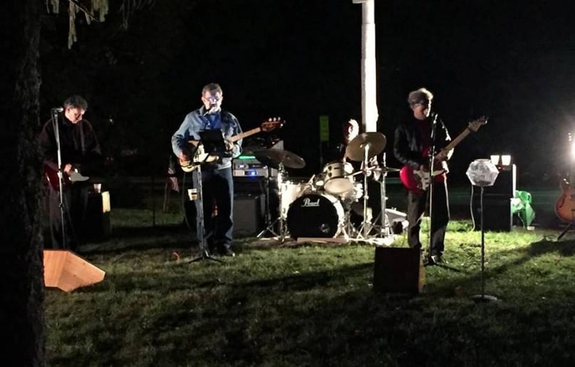 Gallery photo 2 of The Beef Band