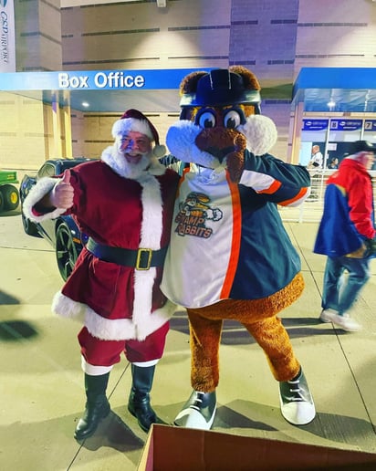 Gallery photo 8 of The Best Santa Claus Ever