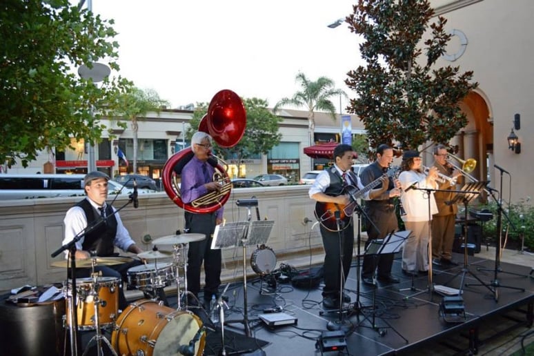 Gallery photo 2 of The Big Butter Jazz Band