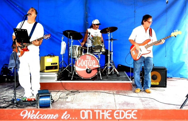 Gallery photo 5 of The Big Coque Band