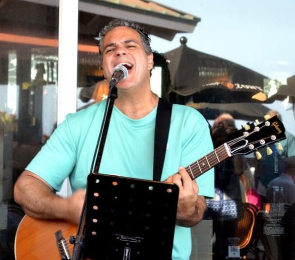 Gallery photo 4 of The Big Coque Band