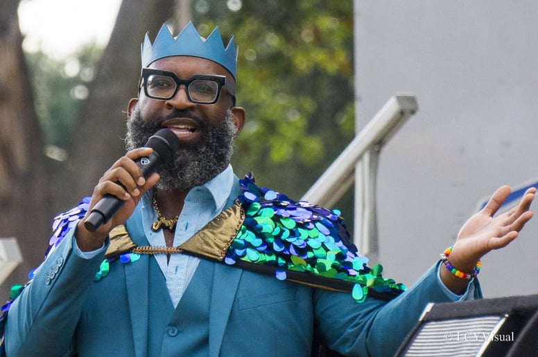 Gallery photo 1 of The Black Kingpin of Swagger