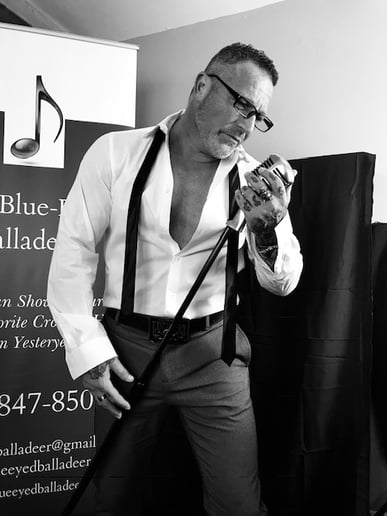 Gallery photo 3 of The Blue-Eyed Balladeer