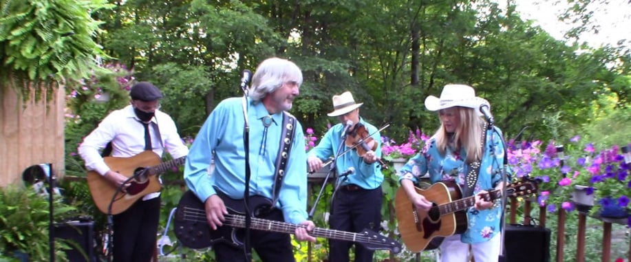 Gallery photo 3 of The Bluebillies