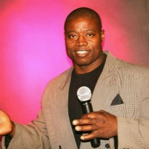 Gallery photo 2 of The bodybuilding comedian