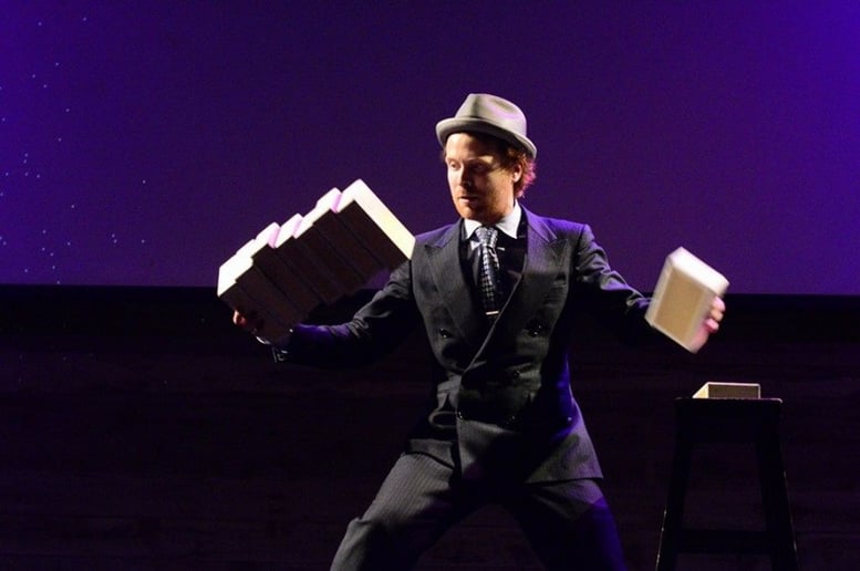 Gallery photo 8 of The Brooklyn Juggler