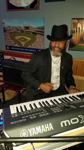 Gallery photo 3 of The Brother Reggie Solo Show! Jazz / R&B