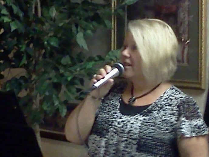 Gallery photo 8 of Gospel Sounds Duet