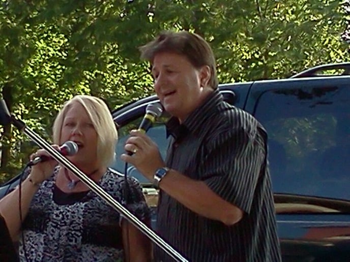 Gallery photo 2 of Gospel Sounds Duet