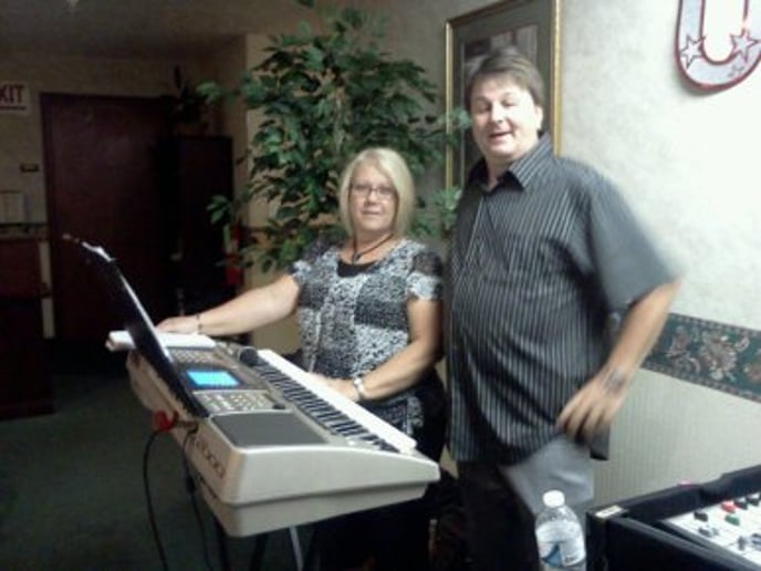 Gallery photo 3 of Gospel Sounds Duet