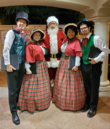 Gallery photo 6 of The Candlelight Carolers