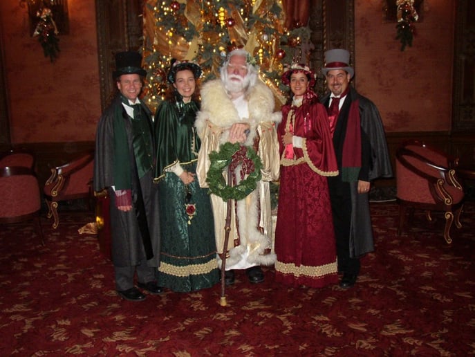 Gallery photo 6 of The Charles Dickens Carolers