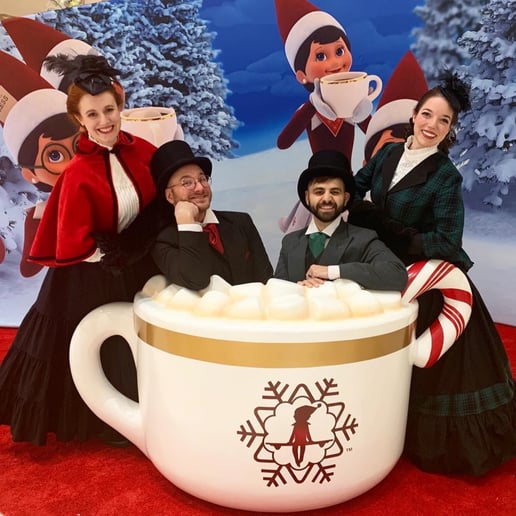 Gallery photo 4 of The Chicago Carolers
