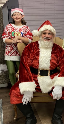 Gallery photo 18 of The Christmas CarolerZ
