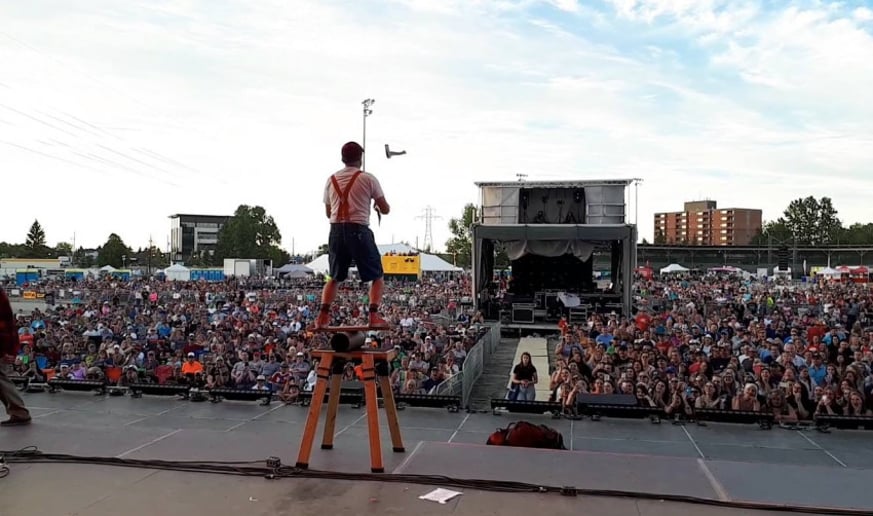 Gallery photo 6 of The Circus Lumberjack Show