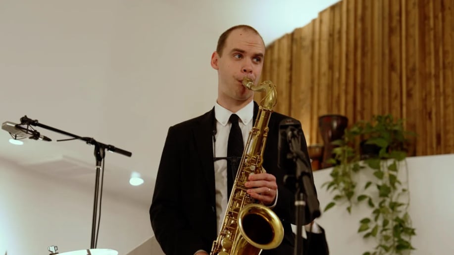 Gallery photo 10 of The Cocktail Jazz Band