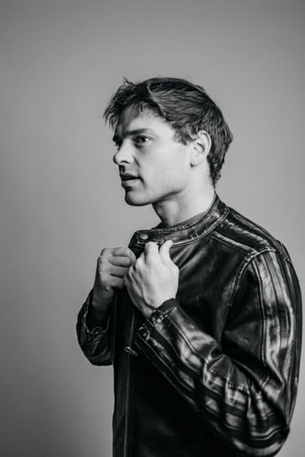 Gallery photo 10 of Hunter Duncan