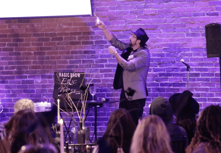 Gallery photo 11 of Eric Tyree Magic