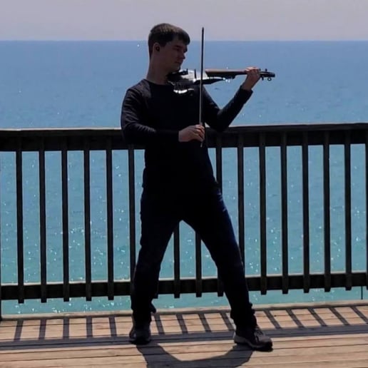 Gallery photo 3 of Caleb Miles, Electric Violinist